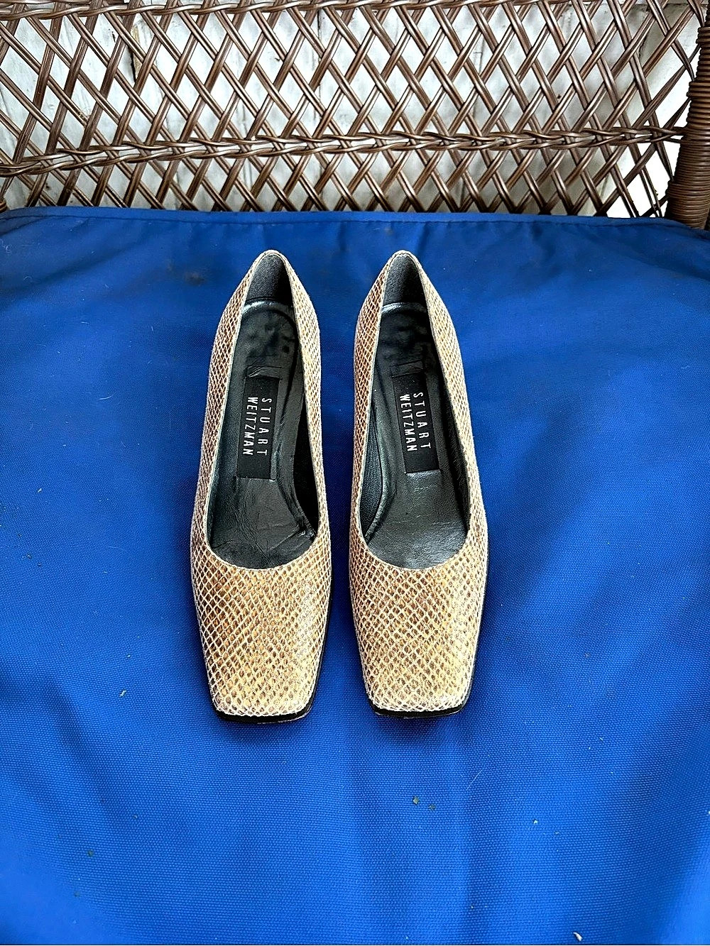 Stuart Weitzman Square Toe Snakeskin Pumps Sz 5